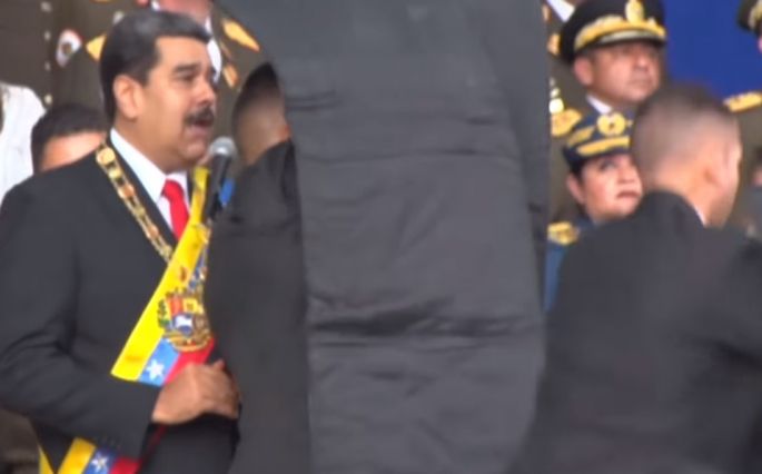 Maduro alista su contraofensiva tras denunciar intento de magnicidio