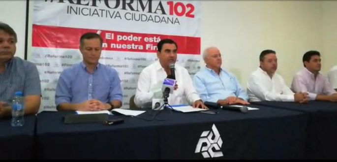 Empresarios buscan firmas para una Fiscalía General Independiente