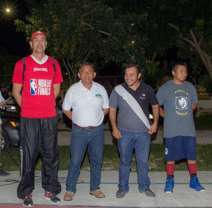 Después de años de ausencia, regresa el básquetbol a Tixpéual