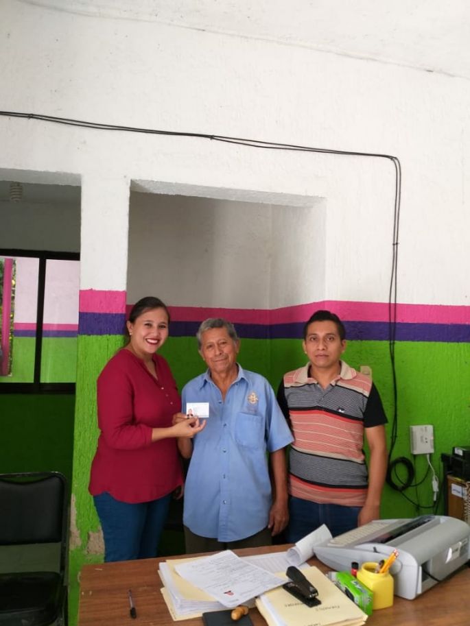 El H. Ayuntamiento de Ticul invita a los adultos mayores a tramitar su tarjeta INAPAM