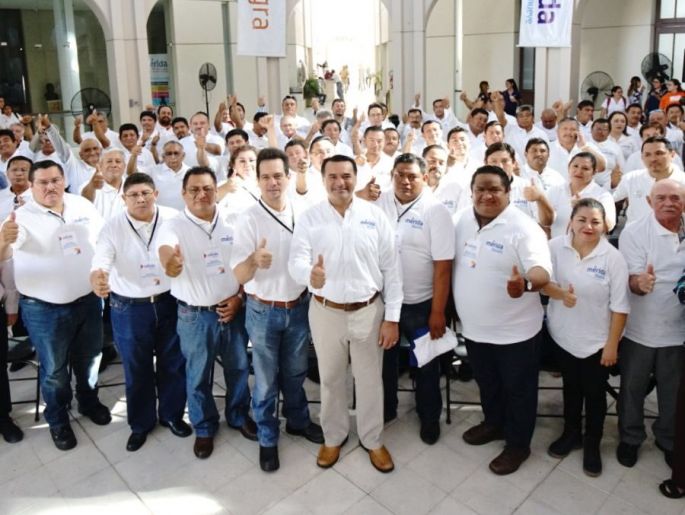 Renán Barrera exhorta a inspectores municipales a no bajar la guardia en la labor diaria