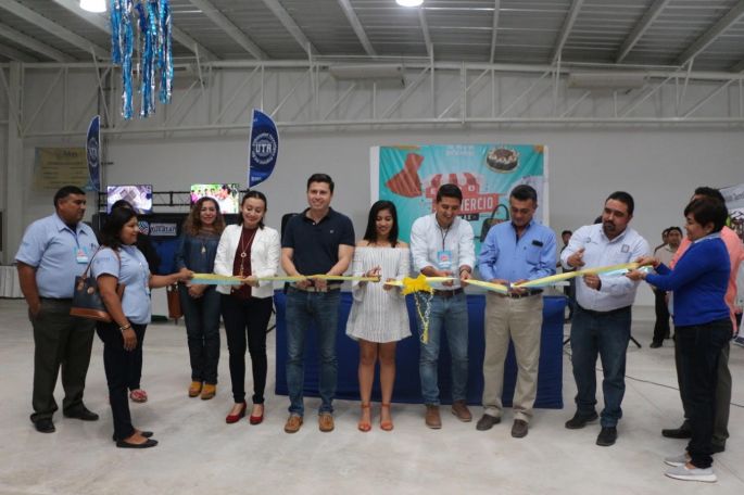 Gran afluencia en la "Expo comercio Tekax 2018"