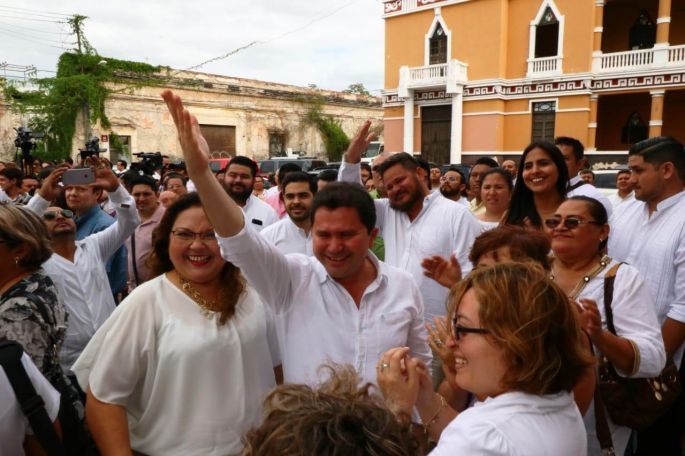 Los tiempos del PRI siguen vigentes y queremos continuar sirviendo a Yucatán: Mauricio Sahuí 