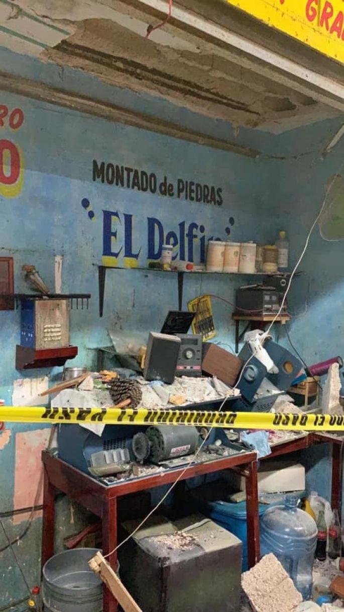 Derrumbe en el mercado “Lucas de Gálvez”, acusan de negligencia a Renán Barrera Concha