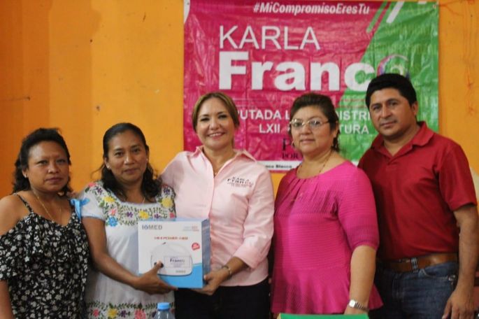 Entrega la Diputada Karla Franco nebulizadores y medicamentos en Cuzamá