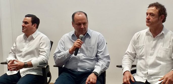 Coparmex advierte focos amarillos en el sector turismo