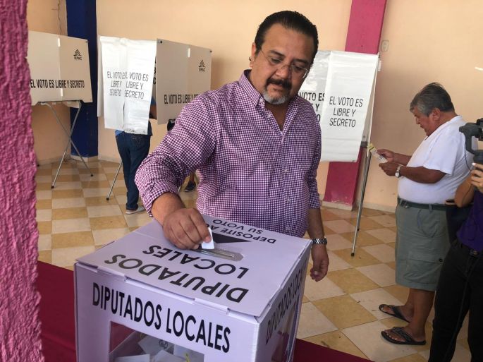 Sin contratiempos inició la Jornada Electiva del PRI en los 111 Centros de Votación