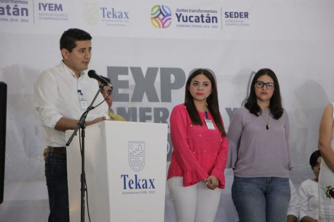 Inaugura el alcalde Diego Ávila la Expo Comercio y Emprendedores Tekax 2019    
