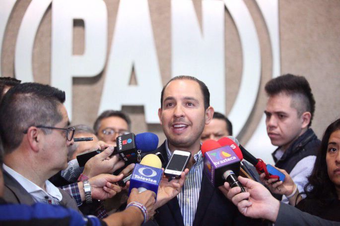 Importan más al Gobierno los programas clientelares, que los de salud pública: Marko Cortés