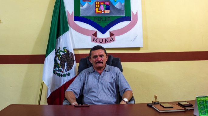 Despilfarros del presidente municipal de Muna, Rubén Carrillo y familia