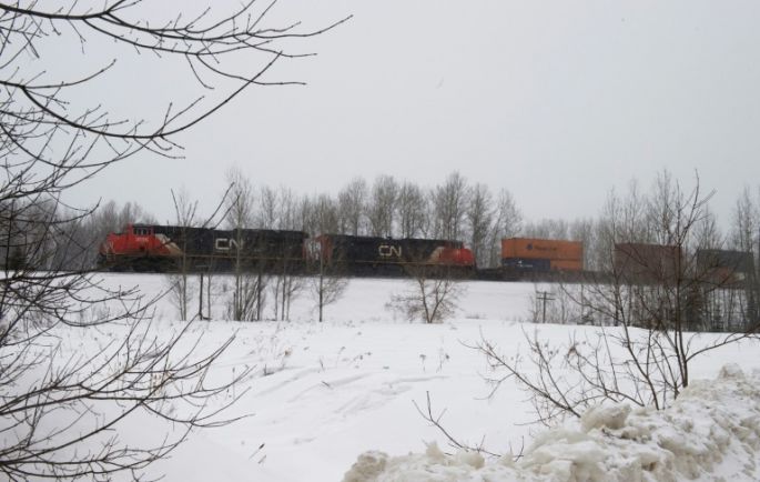 Aumenta la presión sobre gobierno de Canadá para terminar con huelga ferroviaria