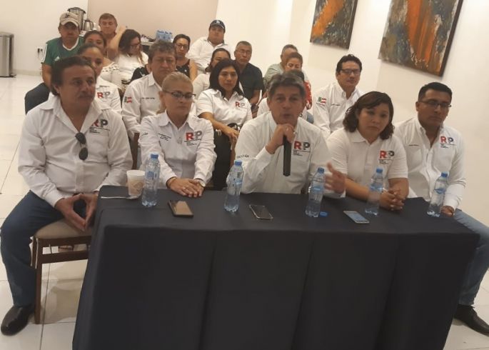 Rompen liderazgos del partido de Elba Esther Gordillo en Yucatán a horas de su asamblea estatal
