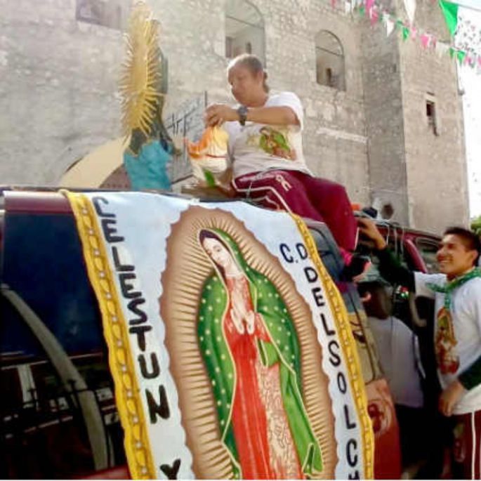 “Vienen con el afán de encontrarse con la mirada de la morenita que los bendice y protege”