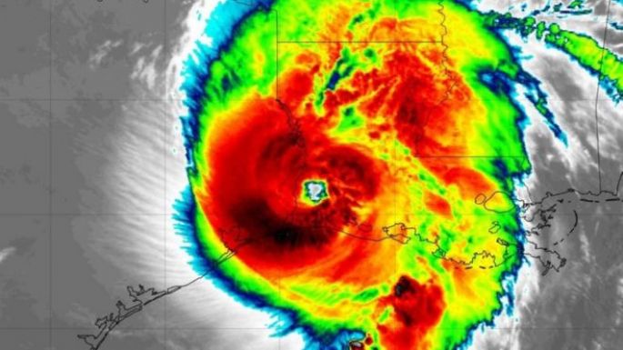 El huracán Laura toca tierra con categoría 4; marejadas catastróficas, vientos extremos e inundaciones
