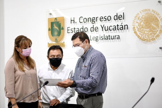 Avalan propuesta técnica para reformas a la Constitución Política de Yucatán