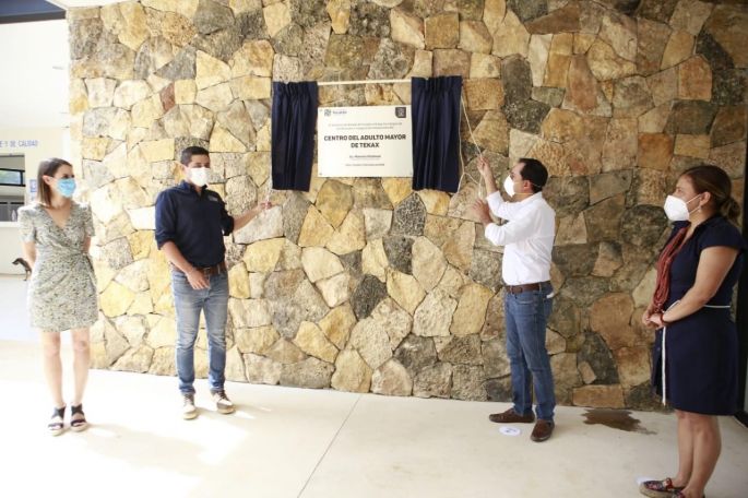 El gobernador Mauricio Vila y el alcalde Diego Ávila entregan obras en Tekax