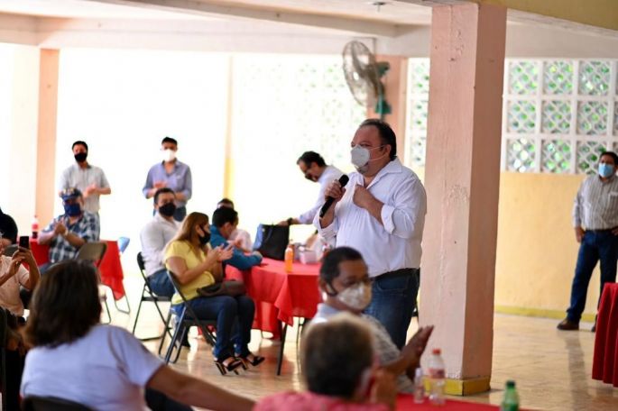 En Yucatán, la gente quiere que regrese el PRI, afirma Francisco Torres Rivas 