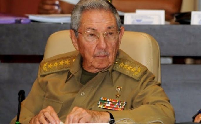 Raúl Castro se retira, deja el liderazgo del Partido Comunista de Cuba
