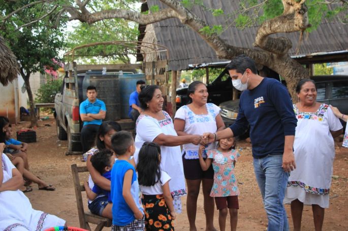 Diego Ávila intensifica su campaña rumbo a la alcaldía de Tekax