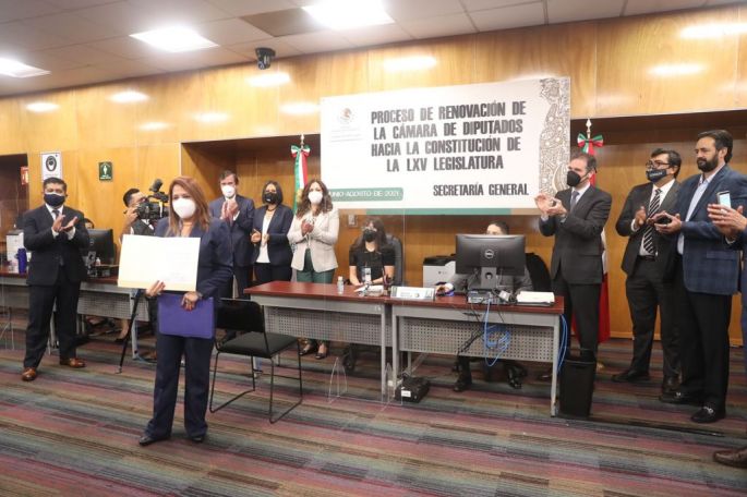 Inicia el INE la entrega de constancias de mayoría a la Cámara de Diputados