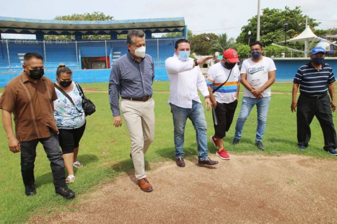 La sinergia entre el Ayuntamiento y los comités deportivos de las colonias y comisarías es fundamental para mantener activos estos espacios