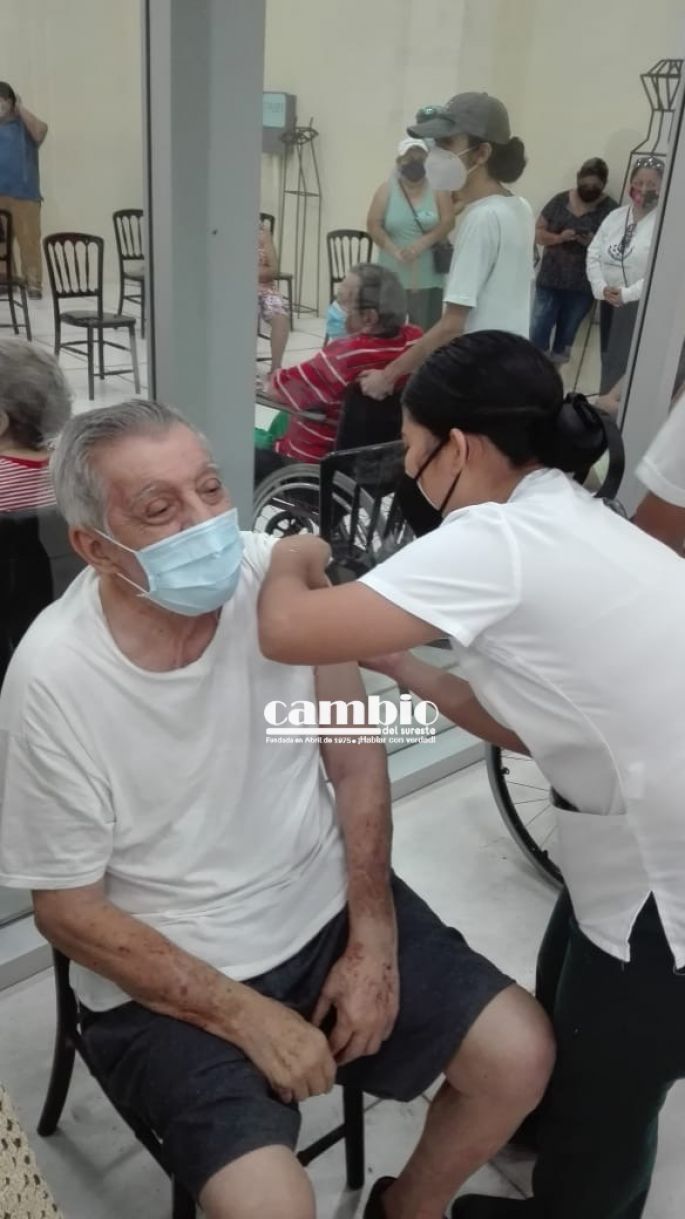 Más de 37,000 vacunas se aplicaron en la jornada de ayer en Yucatán
