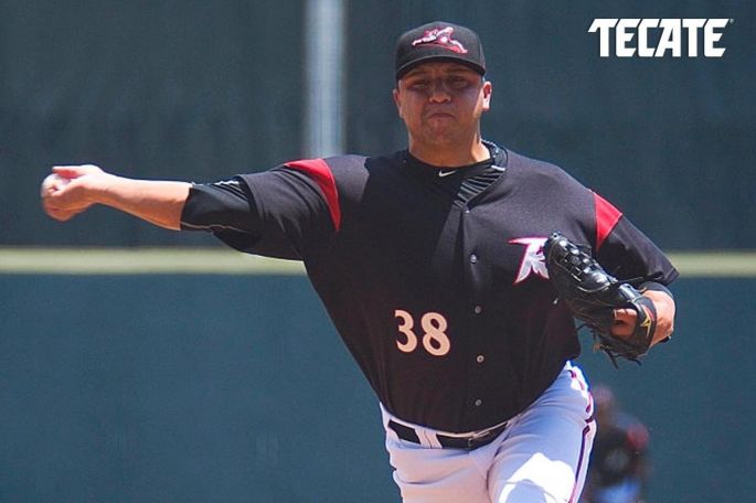 Los Leones fortalecen su bullpen