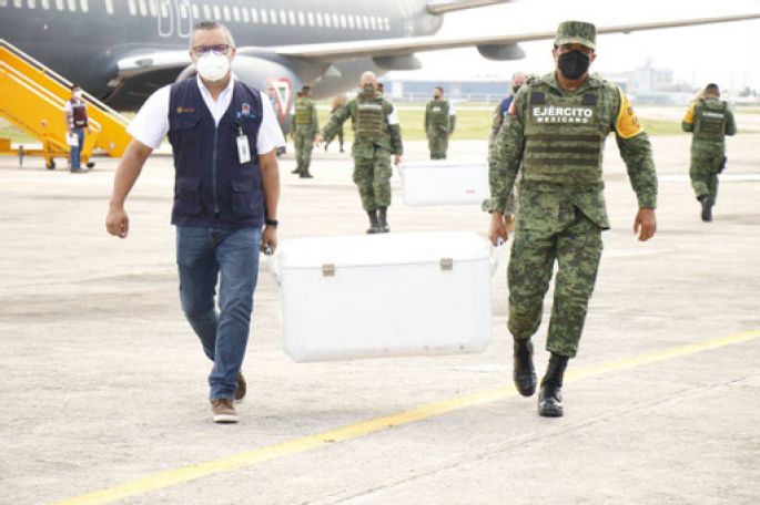 Llegan 134 mil vacunas contra el Coronavirus a Yucatán