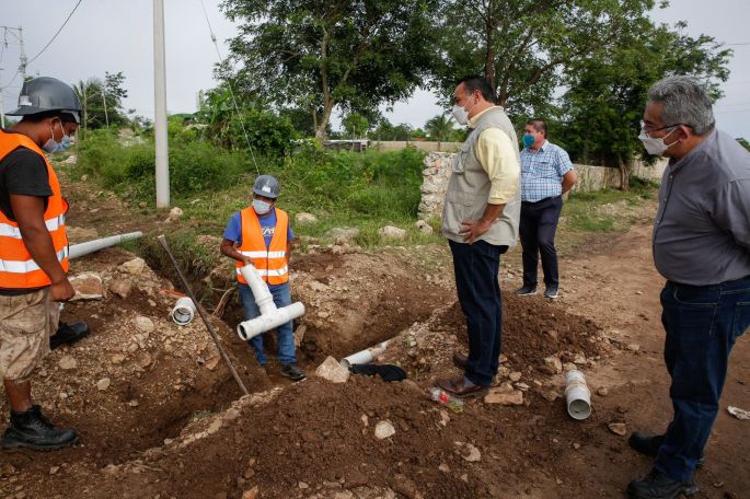 Mérida, cada vez más cerca de alcanzar el rezago cero, asegura el alcalde Renán Barrera