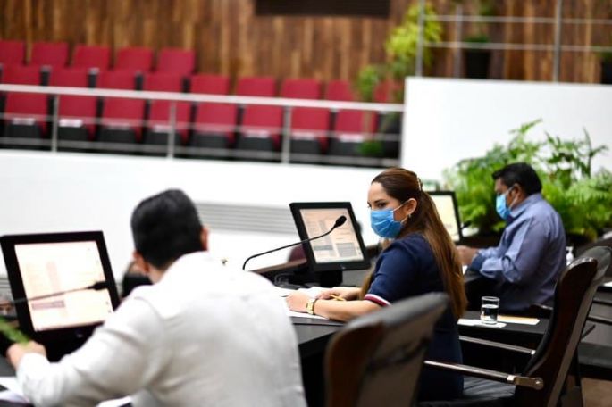 La LXIII Legislatura avala Convocatoria para el Reconocimiento al Médico del Año 