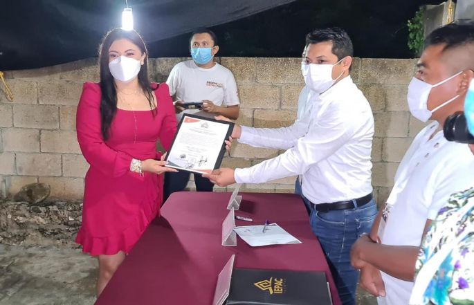 El triunfo de Yamili Cupul es el triunfo de la dignidad del pueblo de Uayma: Gaspar Quintal
