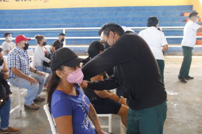 Adolescentes de 12 a 17 años de edad con comorbilidades recibirán segunda dosis contra el Coronavirus a partir del próximo 29 de noviembre