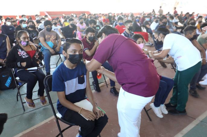 Adolescentes de municipios del interior del estado recibirán a partir del próximo 12 de enero segundas dosis contra el Coronavirus