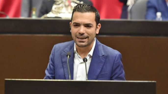 Elias Lixa propone bajar el precio de la gasolina; presentó una iniciativa, con el fin de disminuir en un 50% la tasa del IEPS