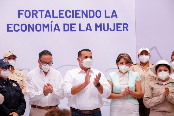 El Ayuntamiento de Mérida mejora las condiciones laborales de las mujeres en la administración pública