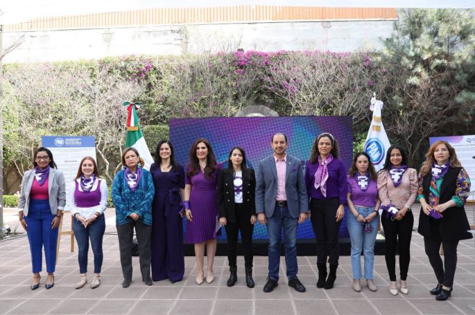 El gobierno federal descuidó, maltrató y olvidó a las mujeres: Marko Cortés