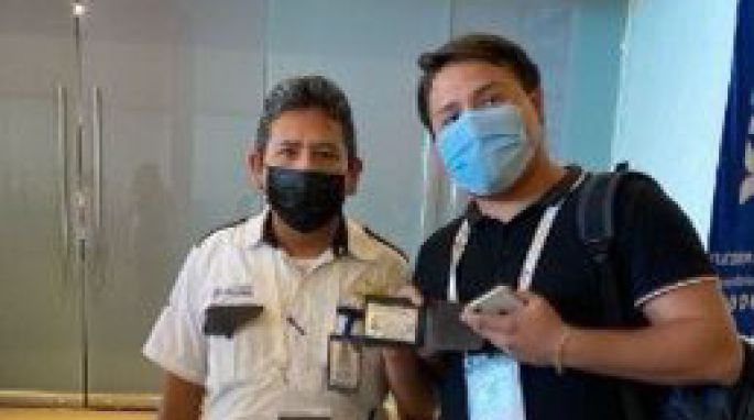 En 2 meses intendentes de Cultur hallaron y devolvieron 19 valiosos objetos que perdieron turistas en Chichén y el Siglo XXI 