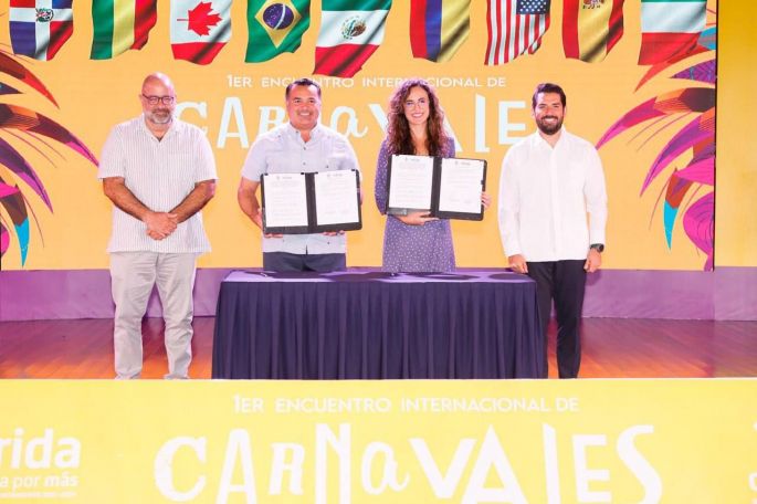 El Alcalde Renán Barrera Concha integra la Red Internacional de Carnavales