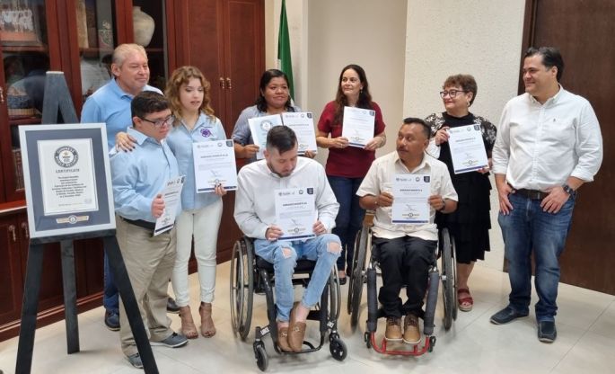 Personas con discapacidad reconocen el trabajo de CULTUR YUCATÁN; “es maravilloso que en Yucatán haya un cine accesible para nosotros”, señalan 