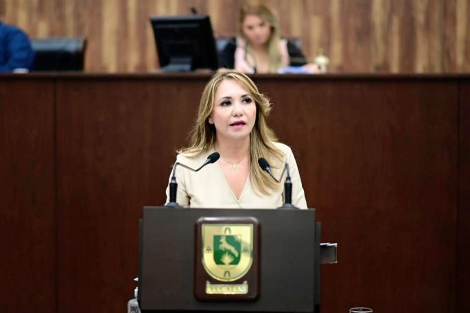 El PRI vota en contra el paquete fiscal de Mérida 