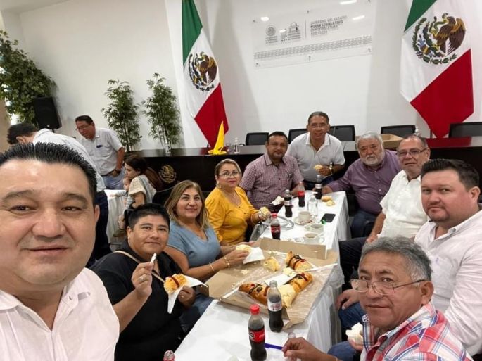 El Congreso de Yucatán, la “sala de fiestas” de partidos políticos