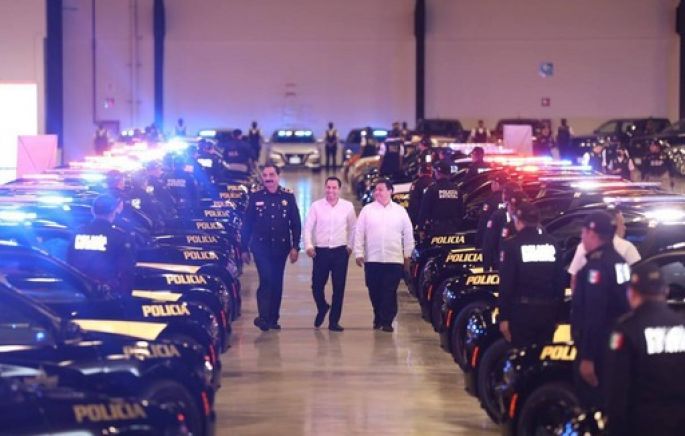 Con nuevas patrullas y ambulancias, el Gobernador Mauricio Vila fortalece a la SSP para hacer prevalecer la paz y tranquilidad en Yucatán