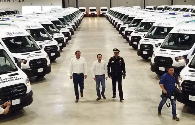 Con nuevos vehículos de traslado en el interior del estado, el Gobernador Mauricio Vila continúa acercando y garantizando la salud a los yucatecos