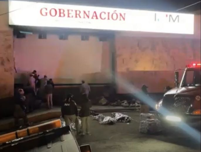 Tragedia: más de 30 muertos en incendio en centro de migración de Ciudad Juárez