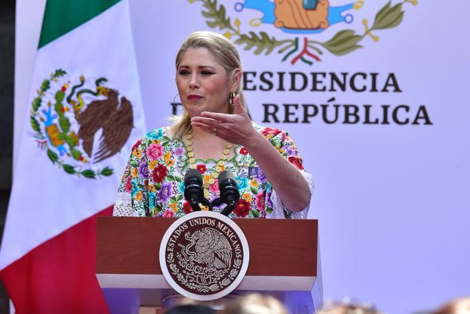 Verónica Camino participa en conmemoración del Día Internacional de la Mujer en Palacio Nacional