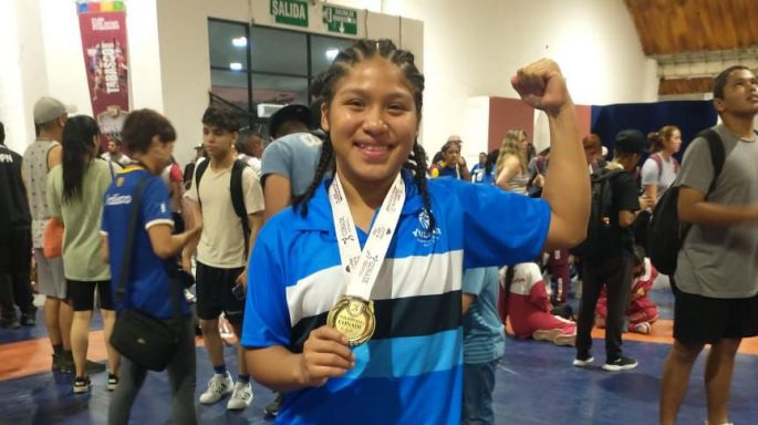 Yucatán gana medalla de oro en luchas asociadas 