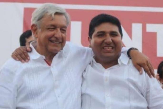 Sueño de las  "corcholatas", los abrazos de López Obrador no dan votos