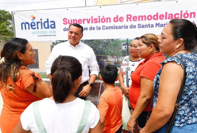 Renán Barrera fomenta más espacios públicos dignos en las comisarías