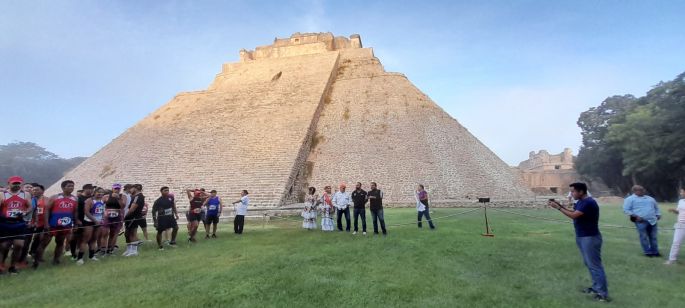 Hazael Gutiérrez Watla gana la tradicional carrera  Uxmal-Muna con tiempo de 1.01.31 