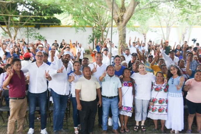 En Kaua, Renán Barrera convoca a trabajar unidos para mejorar la economía de la zona 